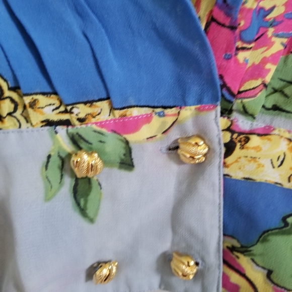 Motel Rocks top. - Picture 2 of 3